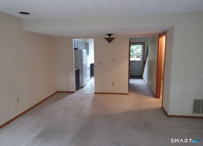 Building Photo - 171 Kinney St