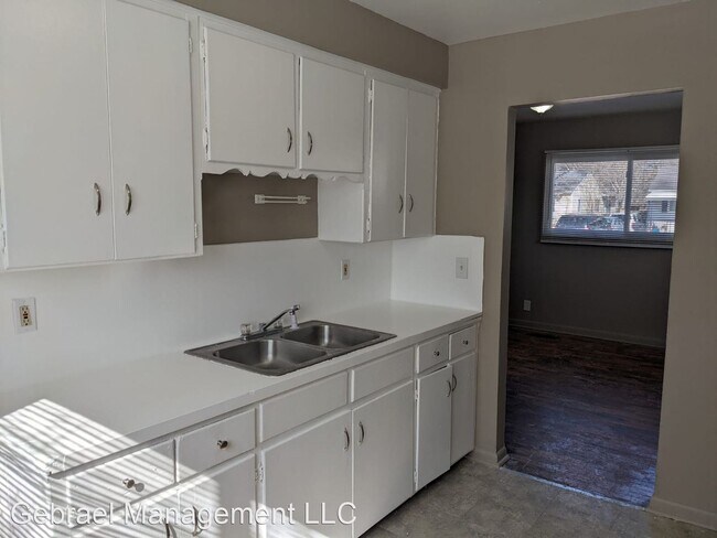Building Photo - 2 br, 1 bath House - 3222 Maryland Ave.