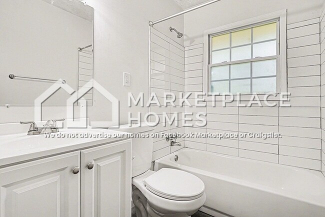 Building Photo - 10091 Silent Trail