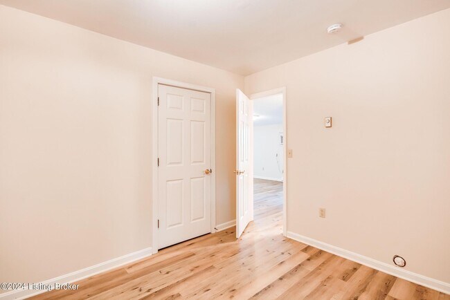 Building Photo - 1612 Ellwood Ave