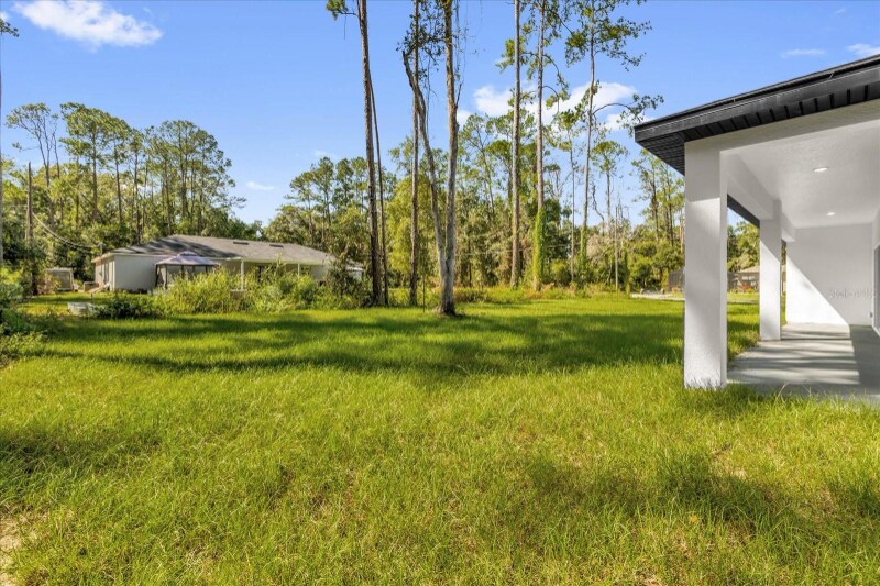 Building Photo - 540 E Elgrove Dr