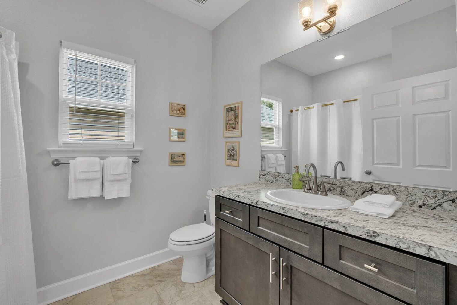 Building Photo - 954 Indigo Creek Way