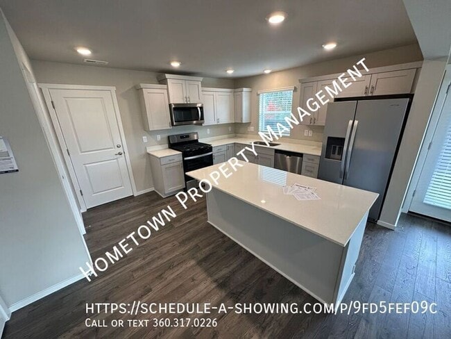 Building Photo - 2403 Trailside Dr NE