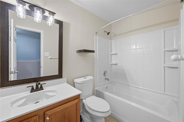 Building Photo - 1130 Annie Oakley Dr