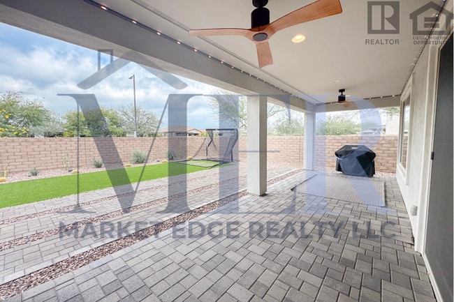 Building Photo - 3Bed/2.5Bath House at Deer Valley/Cave Creek Rd! $4995 Move-In Special! Ready for Immediate Move-In!