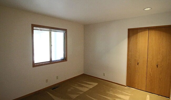 Building Photo - Spacious 3 Bed/2 Bath Home in Sunriver - M...