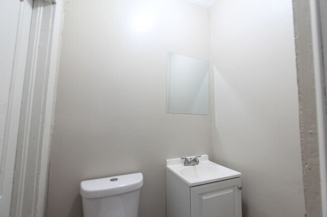 Building Photo - New On The Market and Newly Renovated!! Better Hurry!!