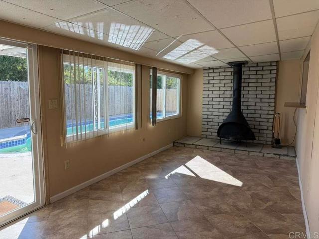Building Photo - 8301 Beaver Lake Dr