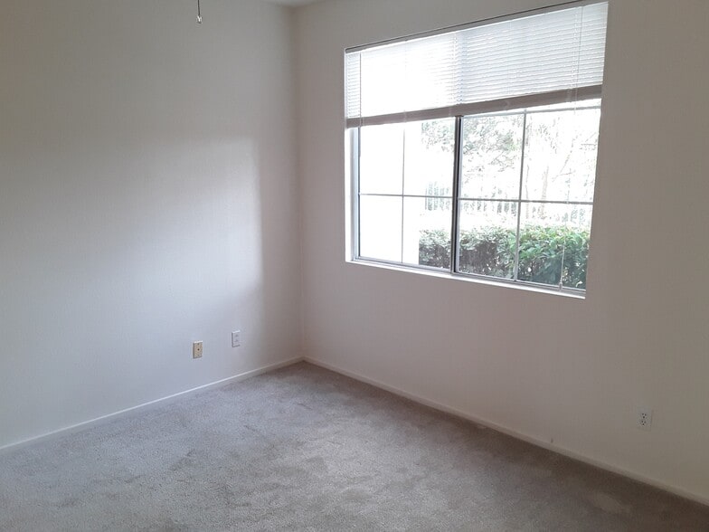 Master Bedroom - 10756 Sabre Hill Dr