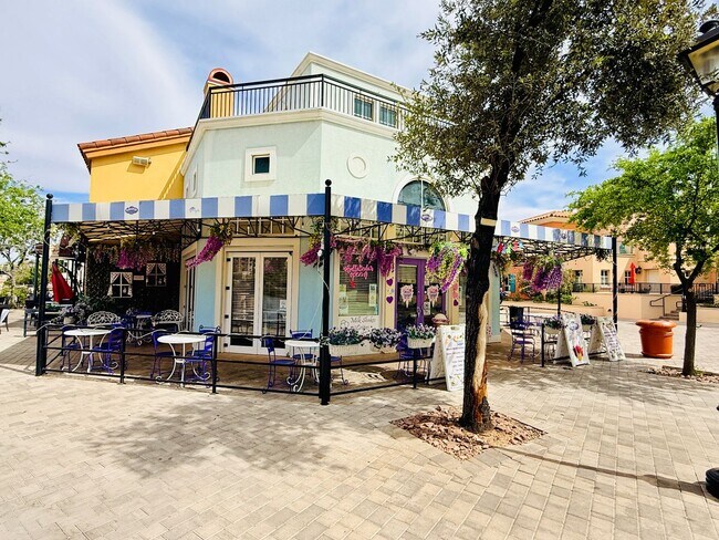 Building Photo - Live in the heart of Lake Las Vegas Village!