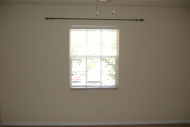 Building Photo - STRATFORD CONVENIENT 1/1 CONDO IN SEMINOLE...