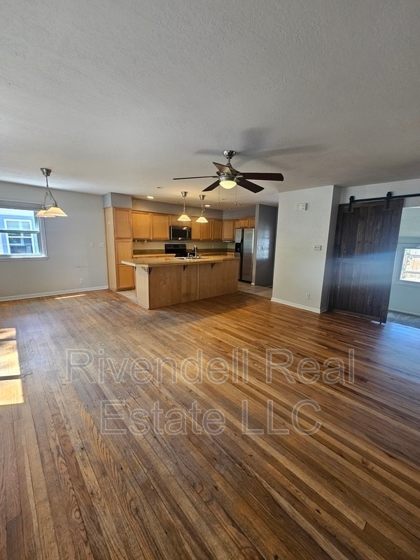 Building Photo - 2279 Kendall St