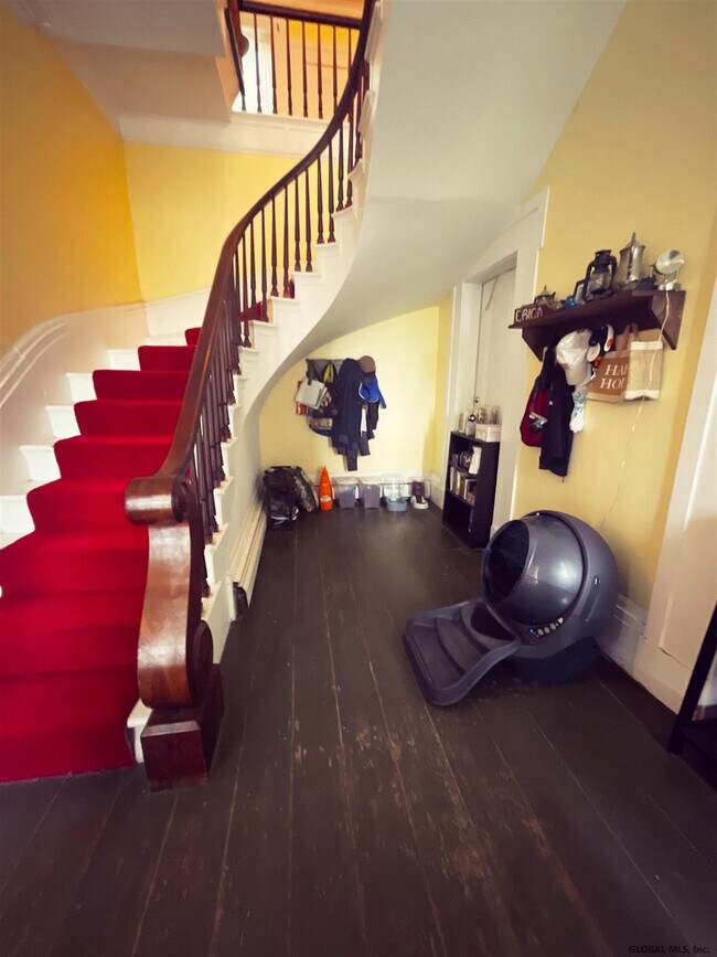 Building Photo - 9 Terminal Rd