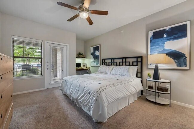 Building Photo - Elevated Comfort with Move-In Savings!