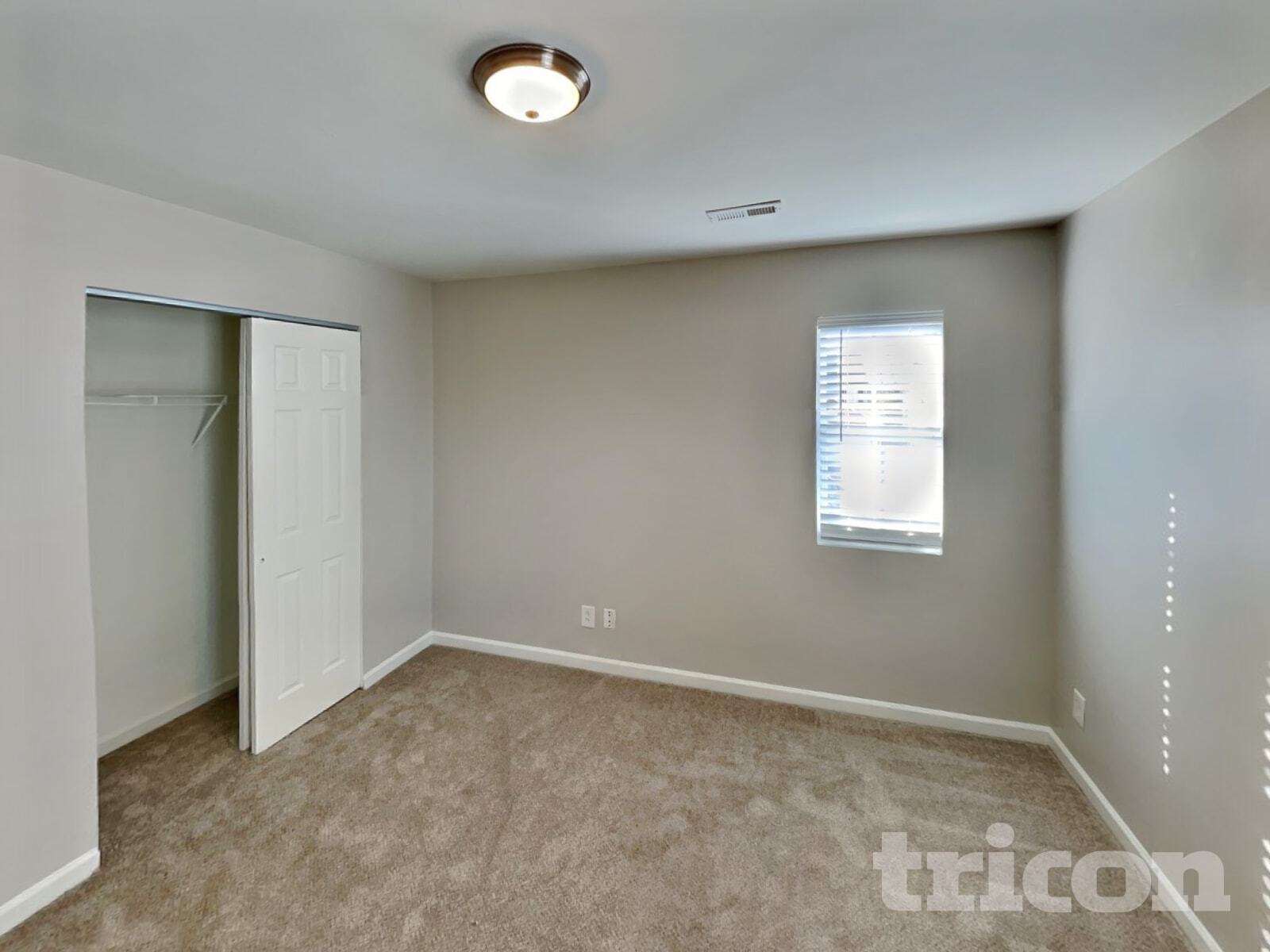 Building Photo - 693 Winners Point