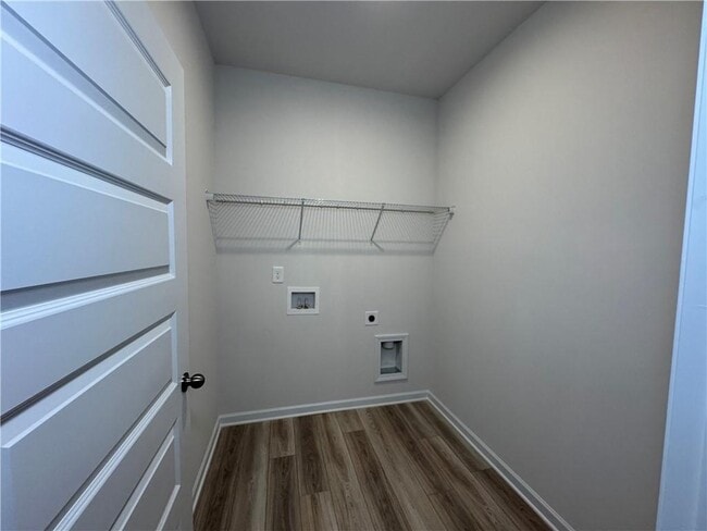 Building Photo - 24 Busby Dr