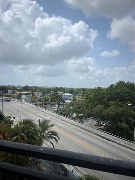 Building Photo - 600 W Las Olas Blvd