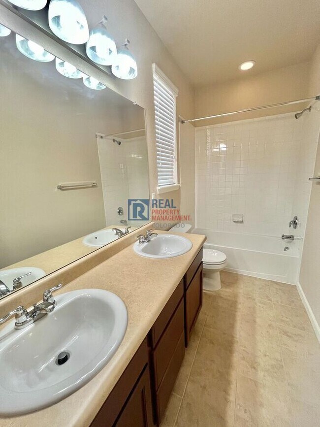 Building Photo - 11287 W Tanforan Cir