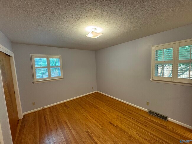 Building Photo - 377 College Park Ct NW