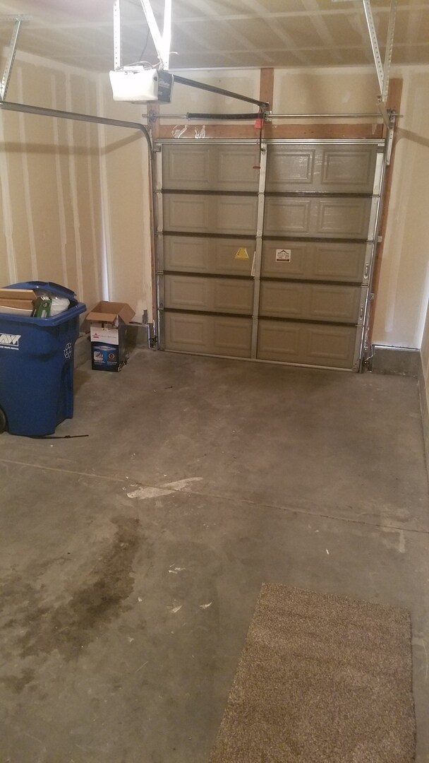 Building Photo - Stunning Saratoga Springs Townhome