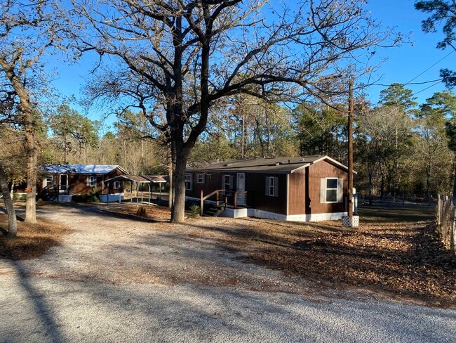 Building Photo - 177 Pine Hill Loop