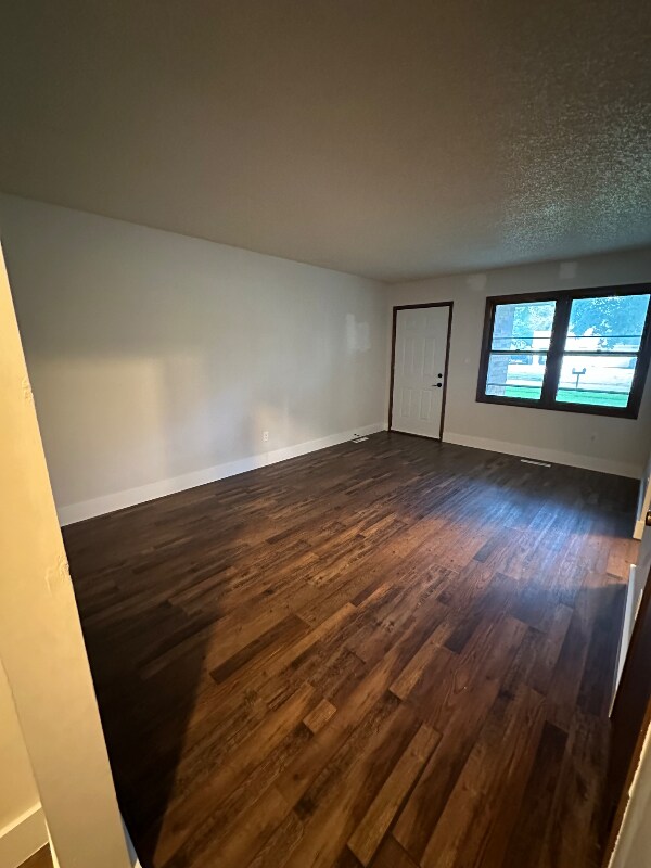 Building Photo - 7809 Prairie Ave