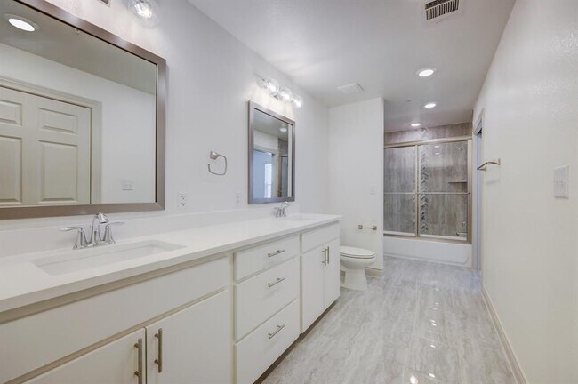 Building Photo - 2105 Tiger Trail