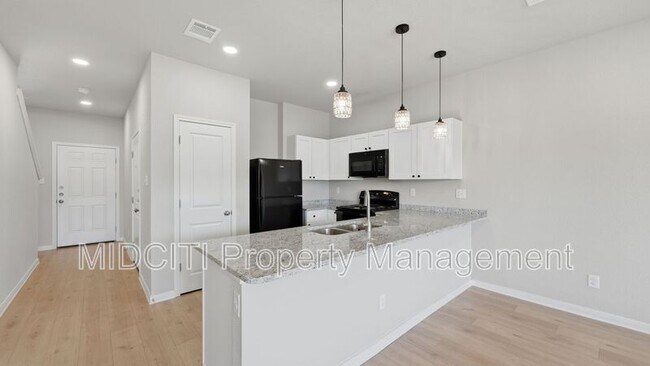 Building Photo - 7210 John Palmer Dr