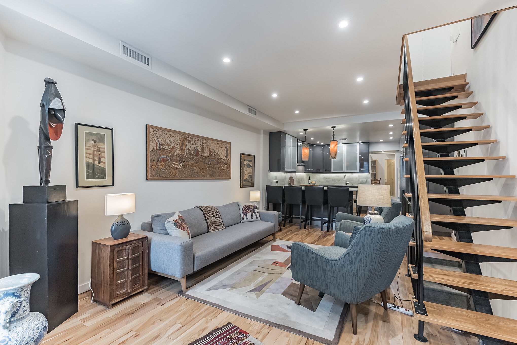 Living room - 807 E Passyunk Ave