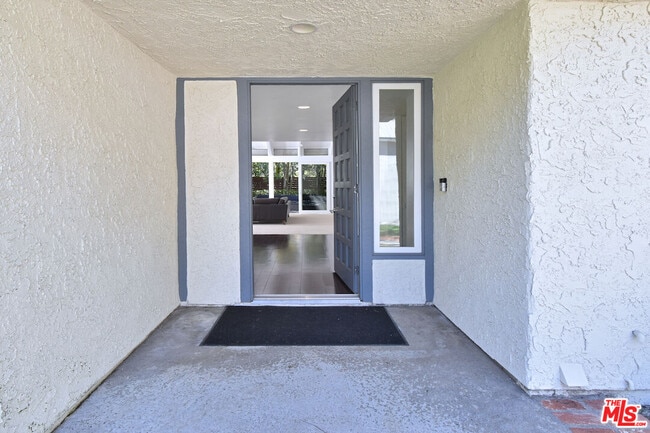 Building Photo - 9908 Lancer Ct