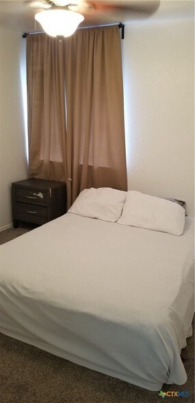 Building Photo - 2703 Blackburn Dr