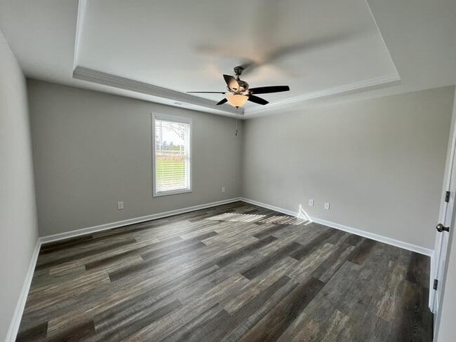 Building Photo - 40 Old Hamilton Rd