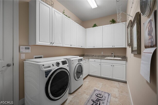 Building Photo - 3307 Chestnut Grove Dr