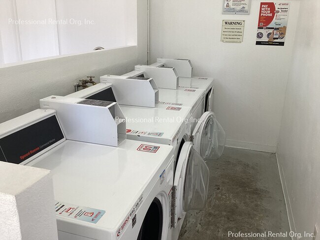 Building Photo - Downtown Newly remodeled 1 bedroom