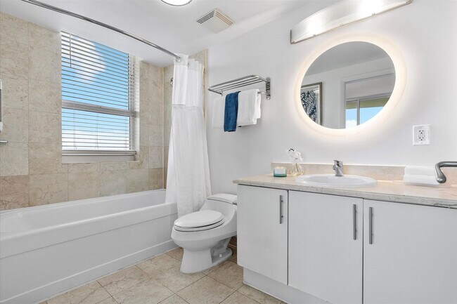 Building Photo - 2889 McFarlane Rd