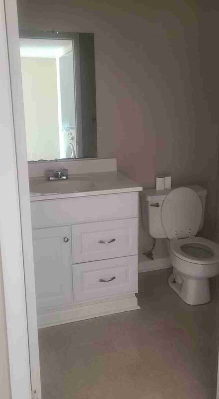 Building Photo - 117 Township Ln