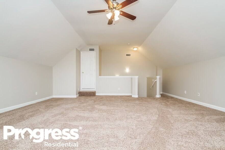 Building Photo - 5024 War Admiral Ct