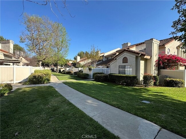 Building Photo - 22933 Estoril Dr