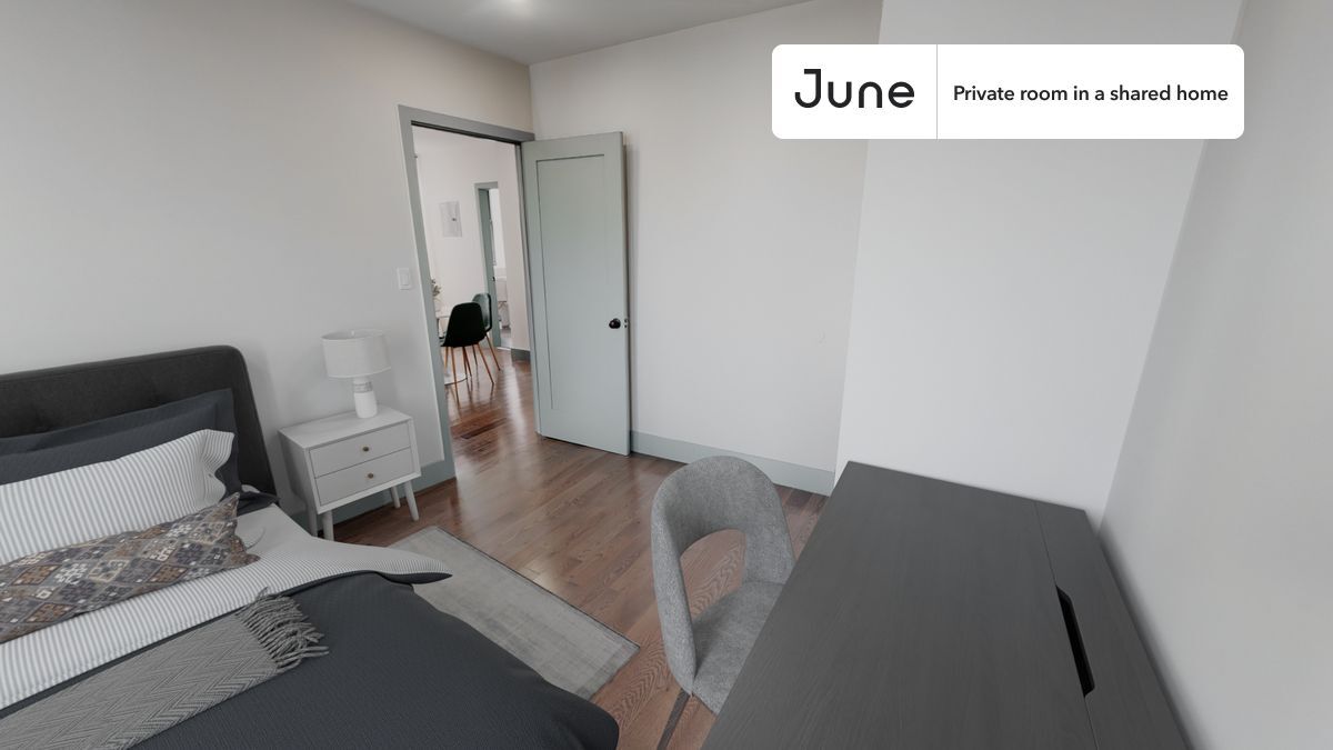 Building Photo - Private bedroom in 2 bed/1 bath Home