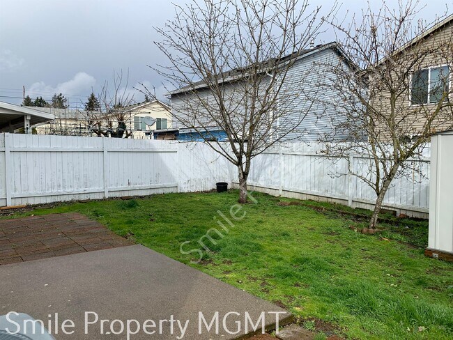 Building Photo - 4614 SE 86th Ct