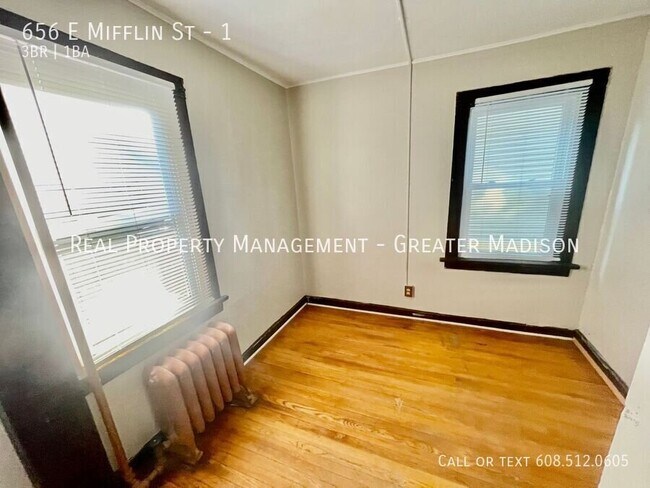 Building Photo - 656 E Mifflin St