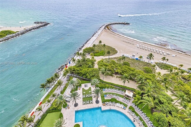 Building Photo - 10295 Collins Ave