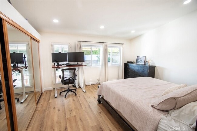 Building Photo - 27723 Clark Ct