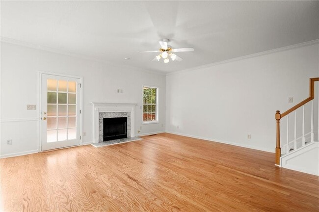 Building Photo - 3537 Castle View Ct