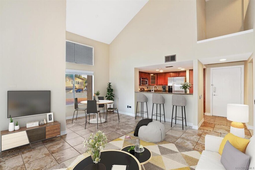 Building Photo - 15383 Maturin Dr