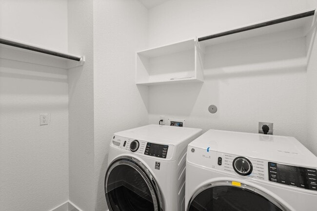 Building Photo - 414 Pk Hl Ct