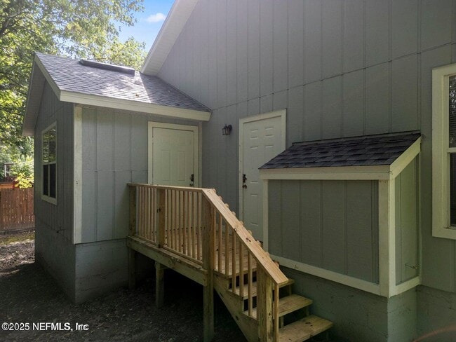 Building Photo - 3924 Victoria Landing Dr S