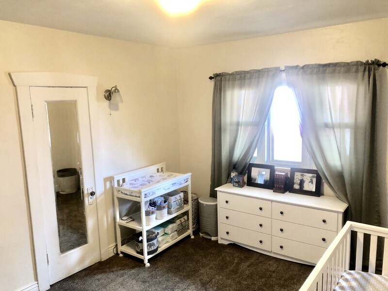 Building Photo - 471 E 300 S