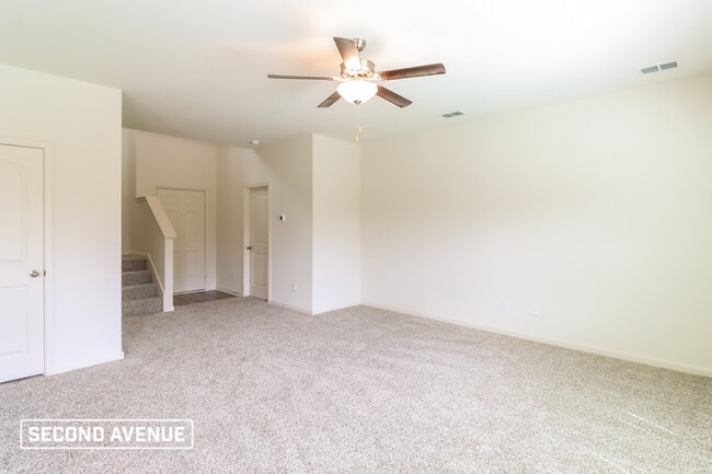 Building Photo - 13803 Roosevelt Arch Dr