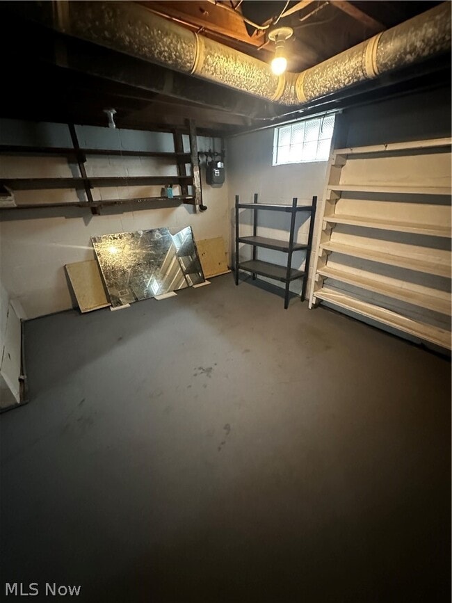 Building Photo - 1234 Sackett Ave